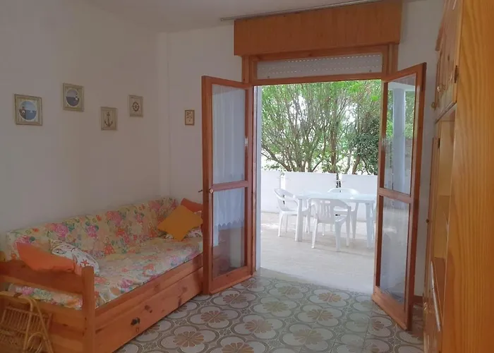 Spacious Flat With Common Pools And Kidsplay Area Lejlighed *