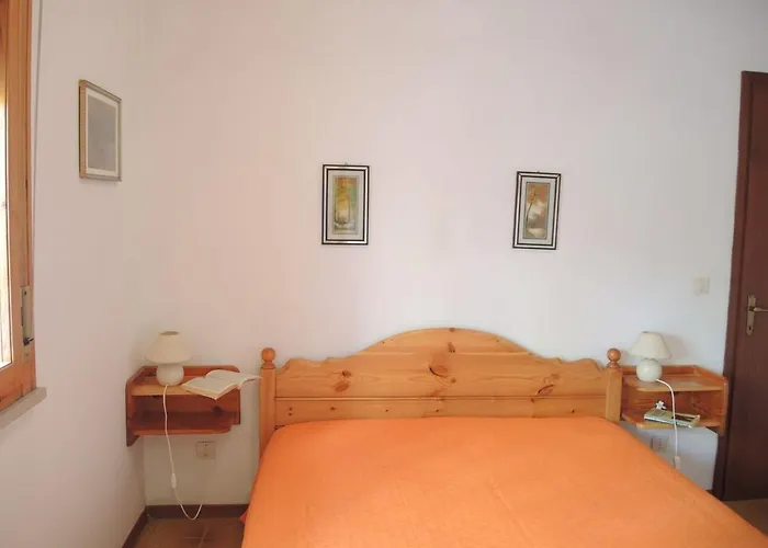 Lejlighed Spacious Flat With Common Pools And Kidsplay Area