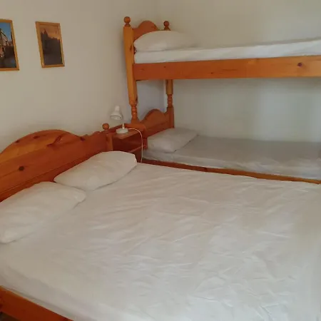 Spacious Flat With Common Pools And Kidsplay Area Μπιμπιόνε
